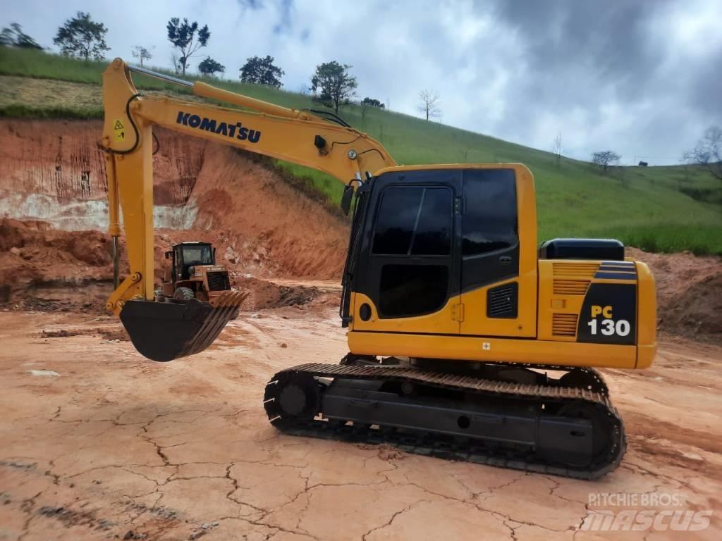 Komatsu PC130 Гусеничні екскаватори
