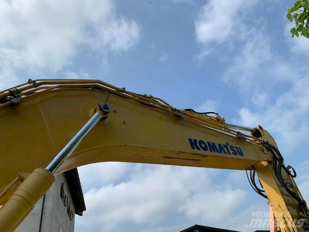 Komatsu PC 210 NLC-8 Гусеничні екскаватори