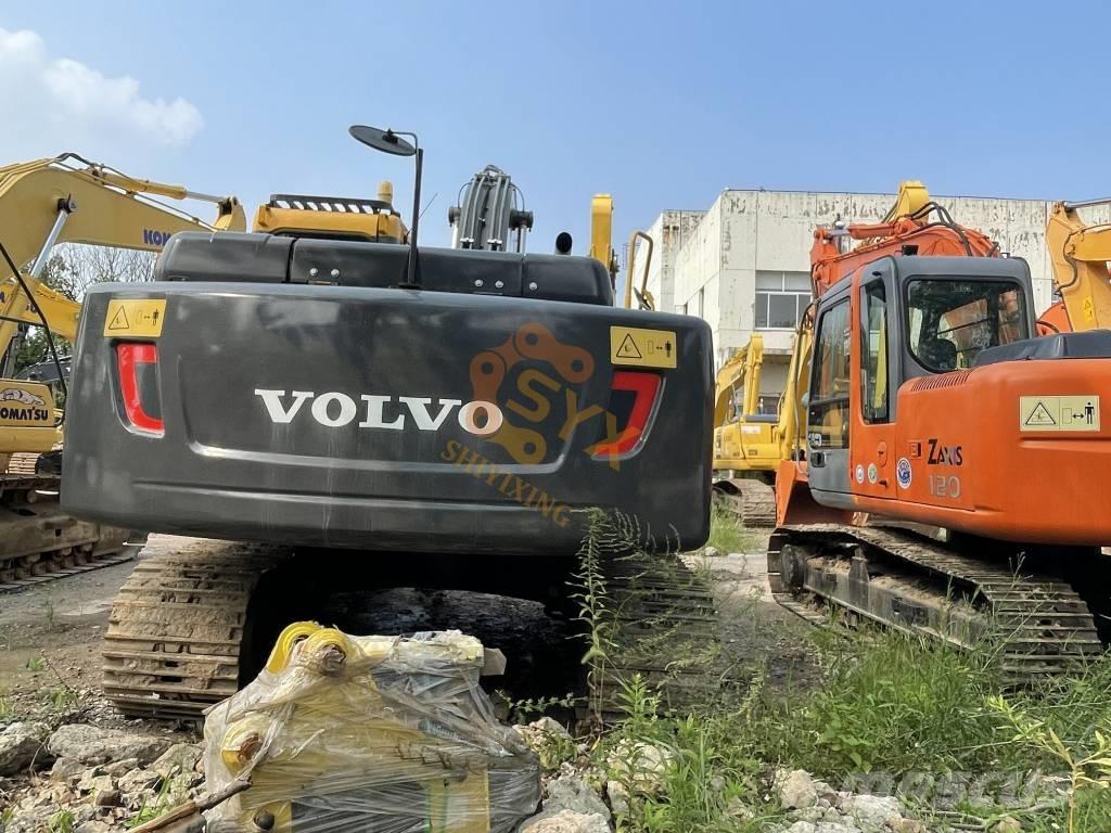 Volvo EC 200 D Гусеничні екскаватори