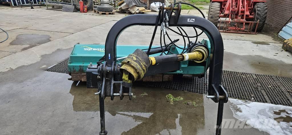 Agromec Klepelmaaier Звичайні плуги