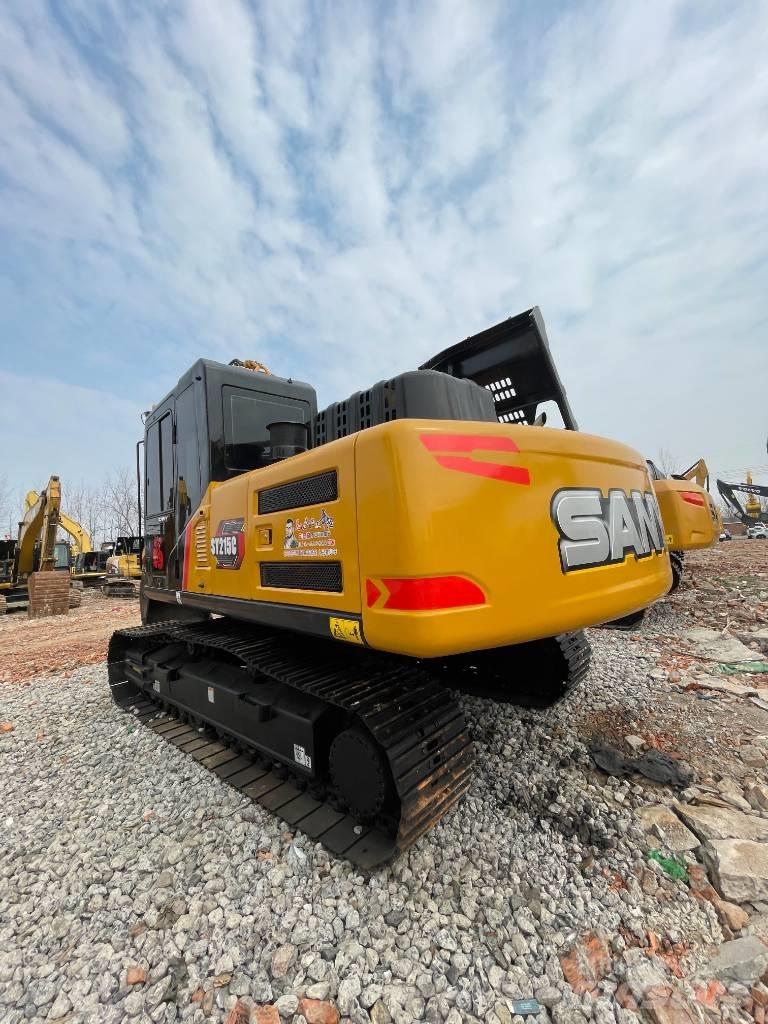 Sany 215 Гусеничні екскаватори