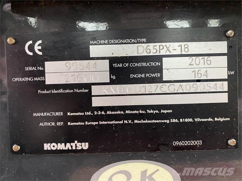 Komatsu D65PX-18 Гусеничні бульдозери