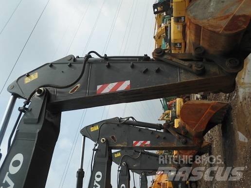 Volvo EC 460 B LC Гусеничні екскаватори