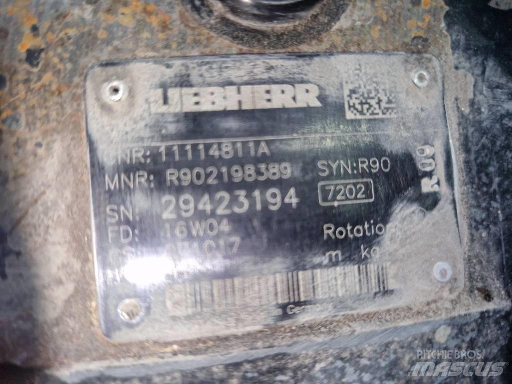 Liebherr L 586 Гідравліка