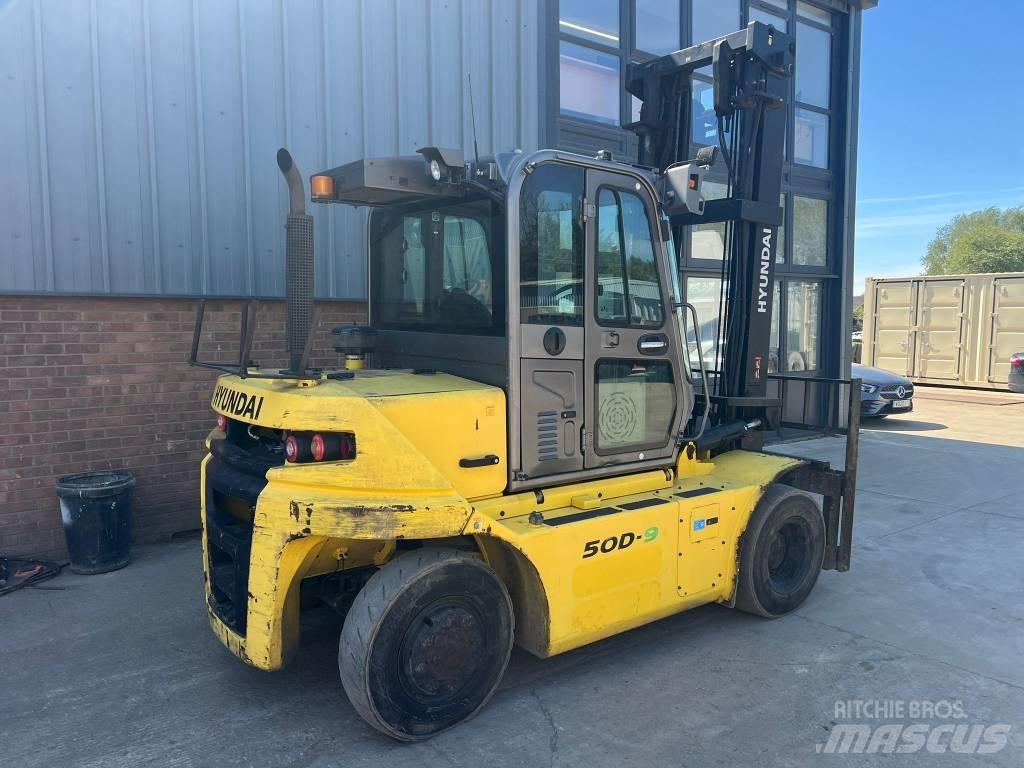 Hyundai 50 D-9 A Дизельні навантажувачі