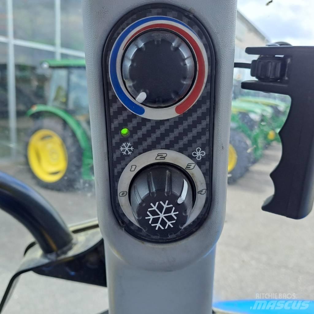 New Holland T 4.95 Трактори