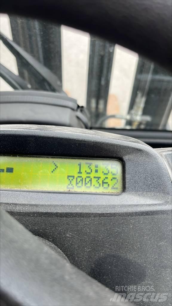Yale GLP 25 VX Газові навантажувачі