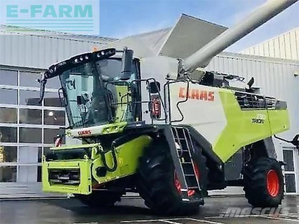 CLAAS trion 730 Зернозбиральні комбайни