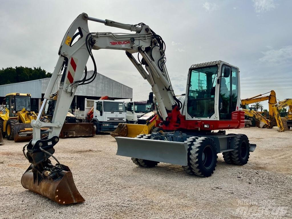 Takeuchi TB 295 Колісні екскаватори