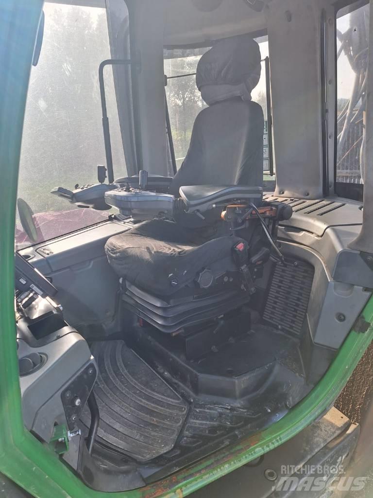 John Deere 1010 E Форвардери