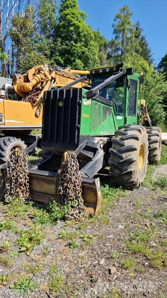 John Deere 640 G III Трельовочні трактора