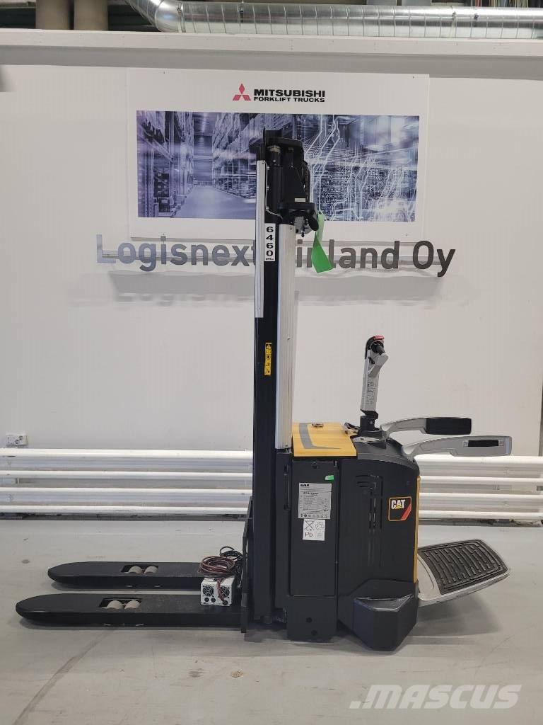 CAT NSV 16N ( MYYTY ) Самохідні електроштабелери