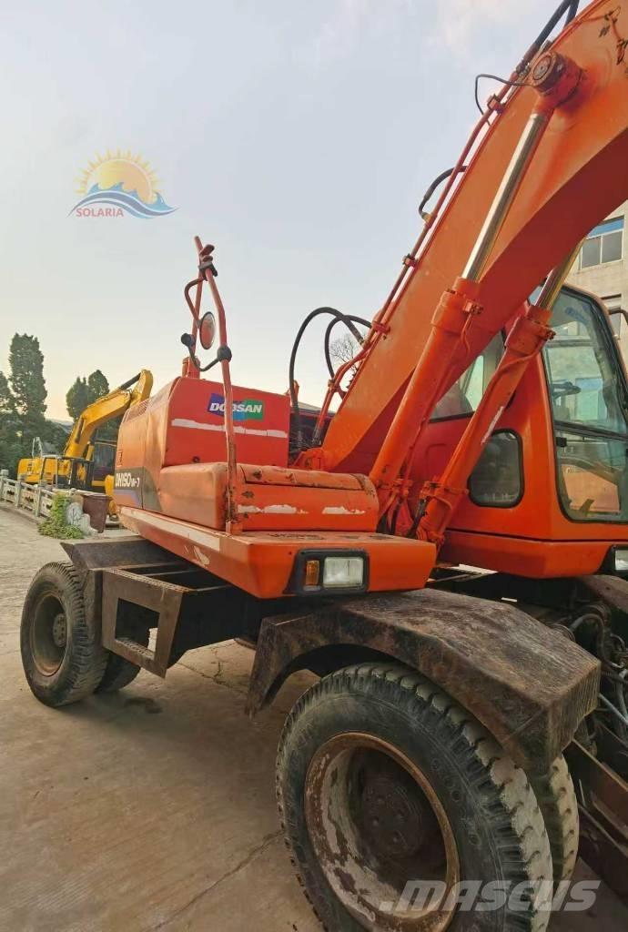 Doosan DH 150 W-7 Колісні екскаватори