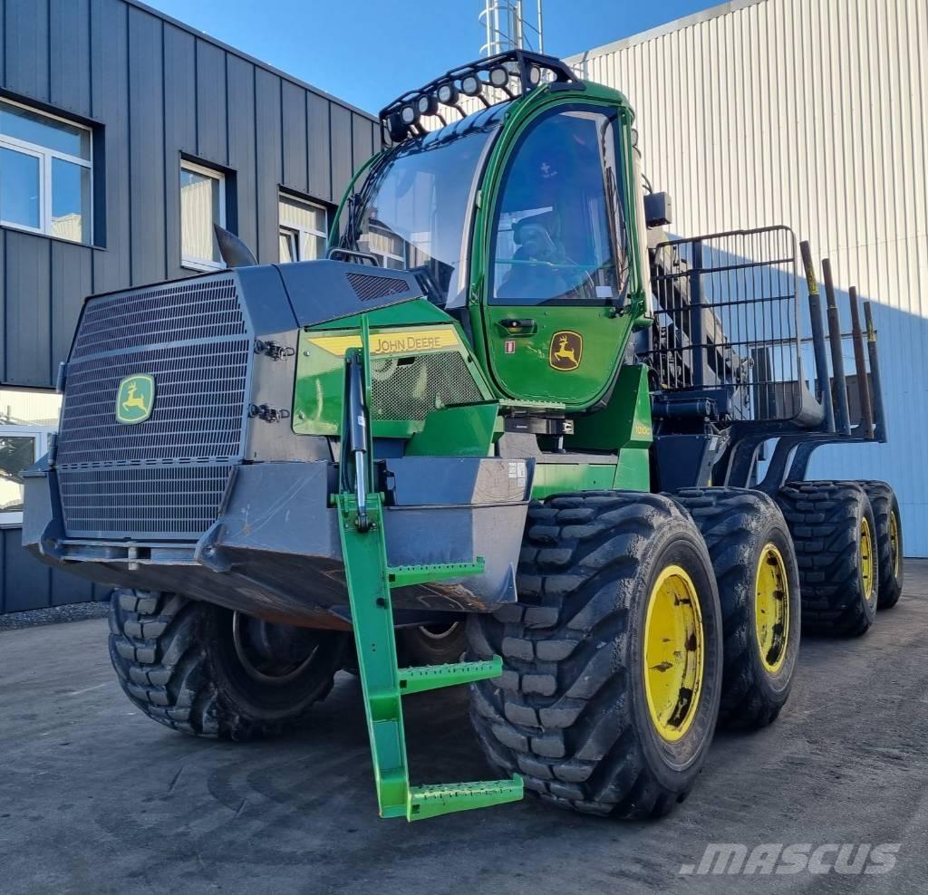 John Deere 1010 G Форвардери
