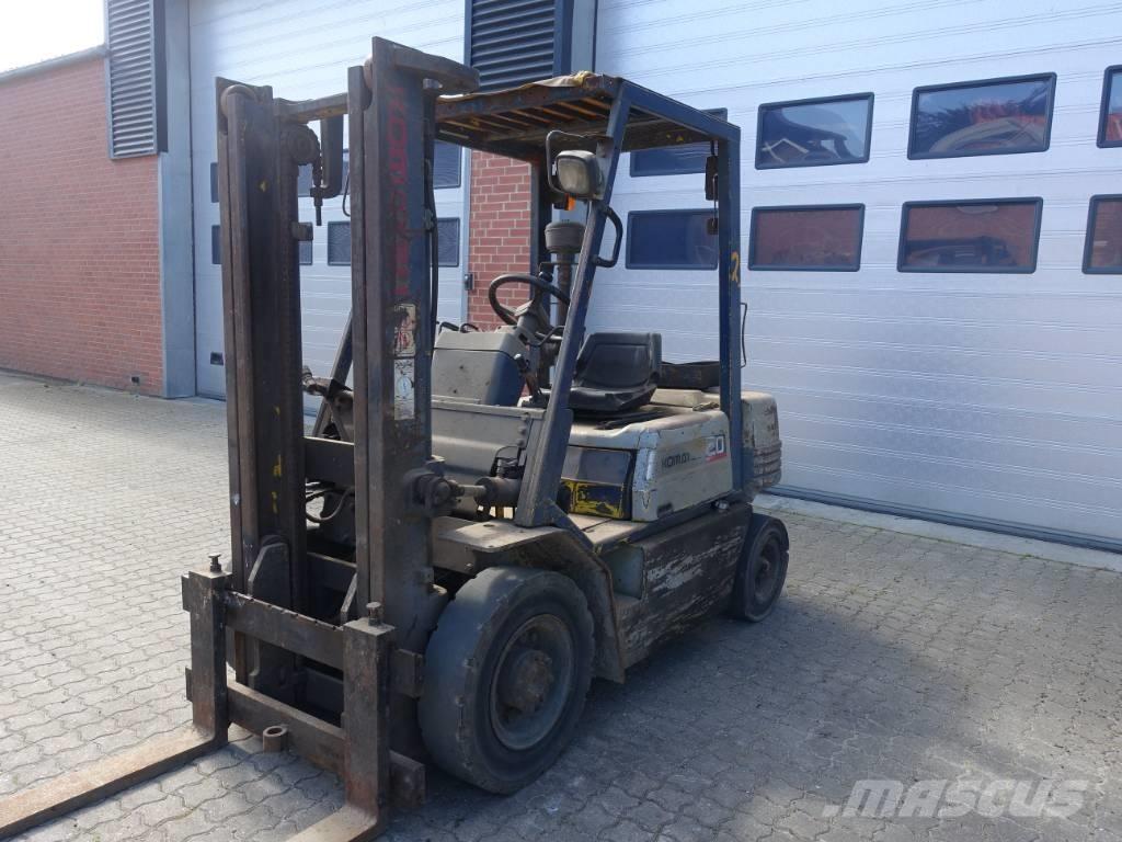 Komatsu FD 20-11 Дизельні навантажувачі