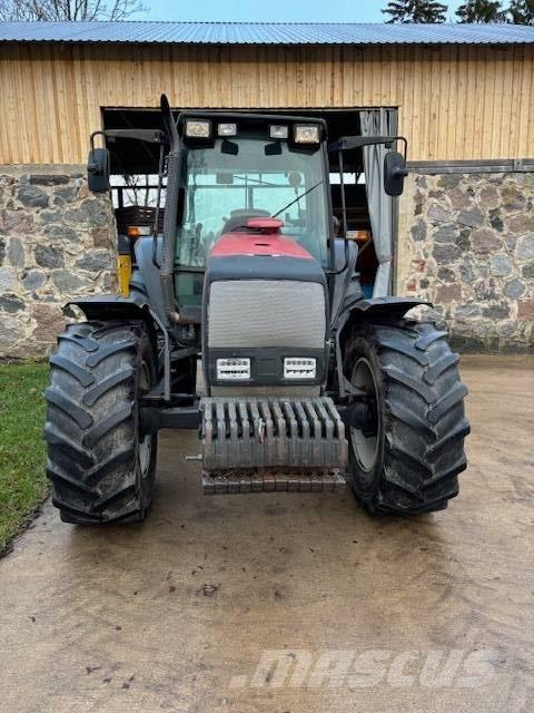 Valtra 6550 HiTech Трактори