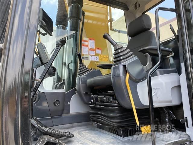 CAT 320 D Гусеничні екскаватори