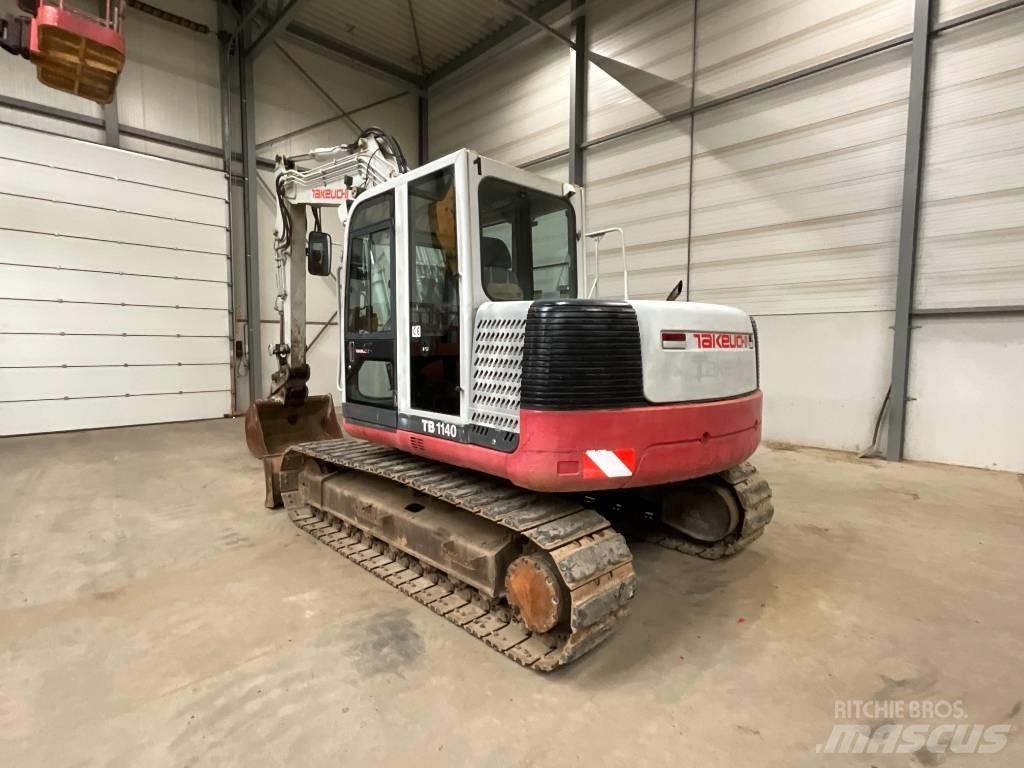 Takeuchi TB 1140 Гусеничні екскаватори