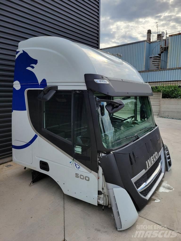 Iveco AS Кабіни