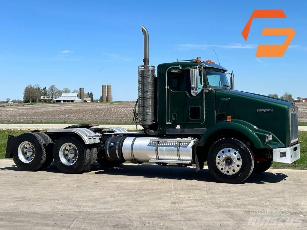 Kenworth T800 Тягачі