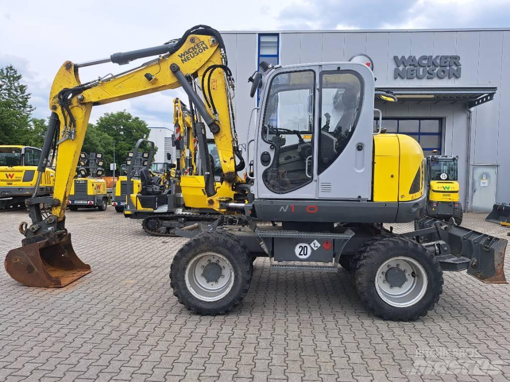 Wacker Neuson EW100 Колісні екскаватори