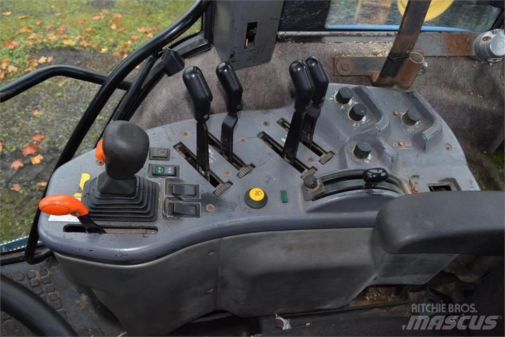 New Holland 8670 Трактори
