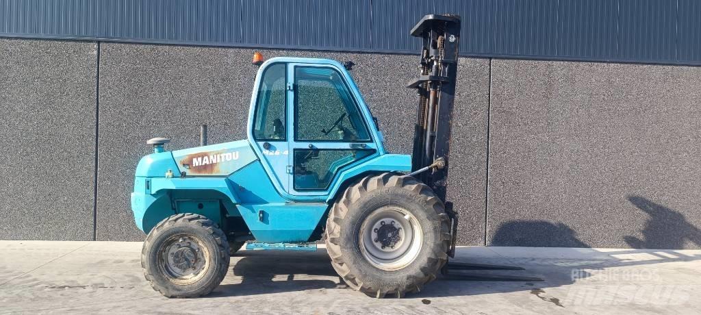 Manitou M 26.4 Навантажувачі підвищеної прохідності