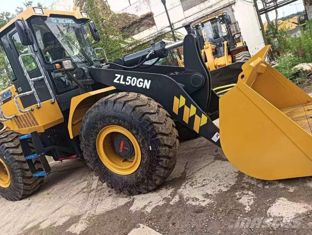 XCMG ZL 50 GN Фронтальні навантажувачі
