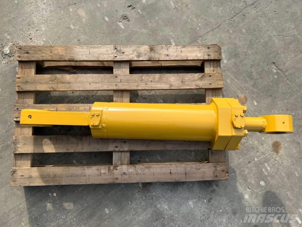 CAT D8 Cylinder Інше обладнання
