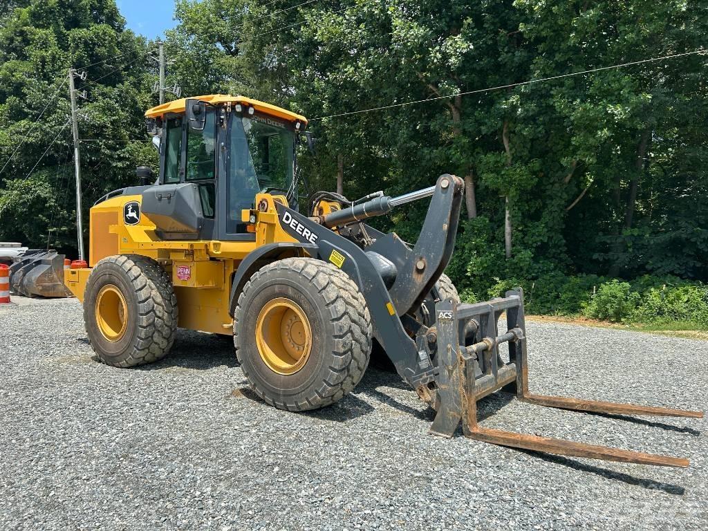 DEERE 544 P Series Фронтальні навантажувачі