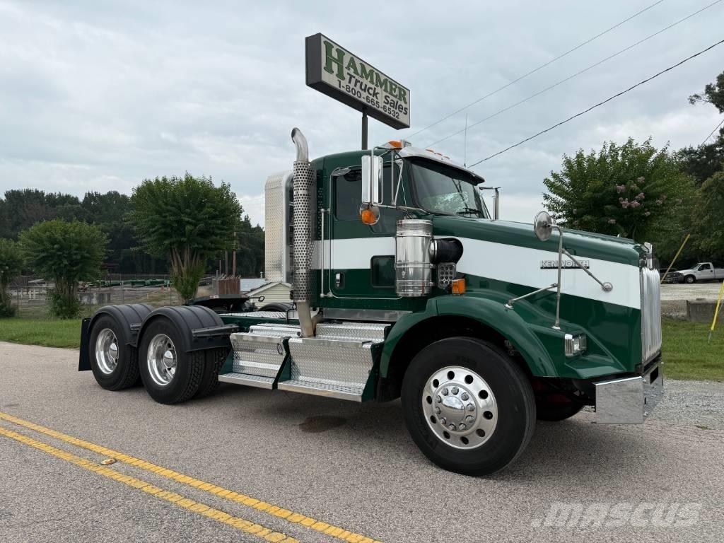 Kenworth T800 Тягачі