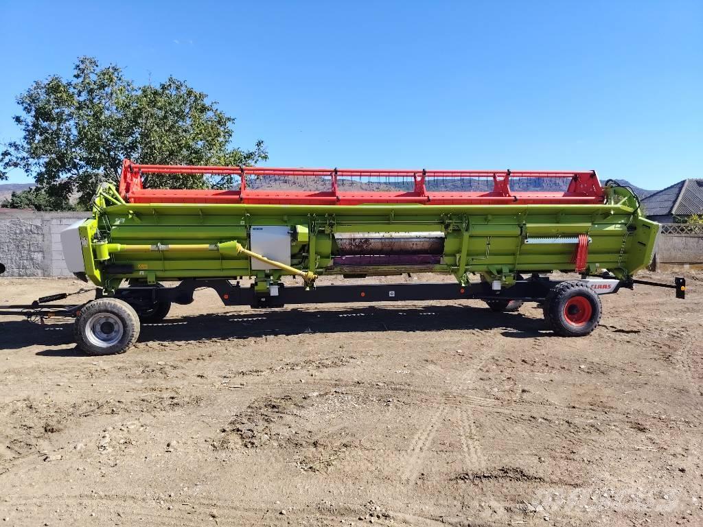 CLAAS Lexion 7400 Зернозбиральні комбайни