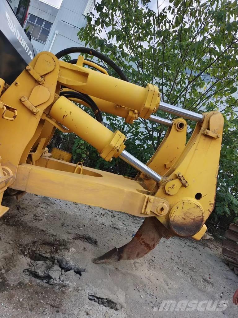 Shantui SD 32 Гусеничні бульдозери