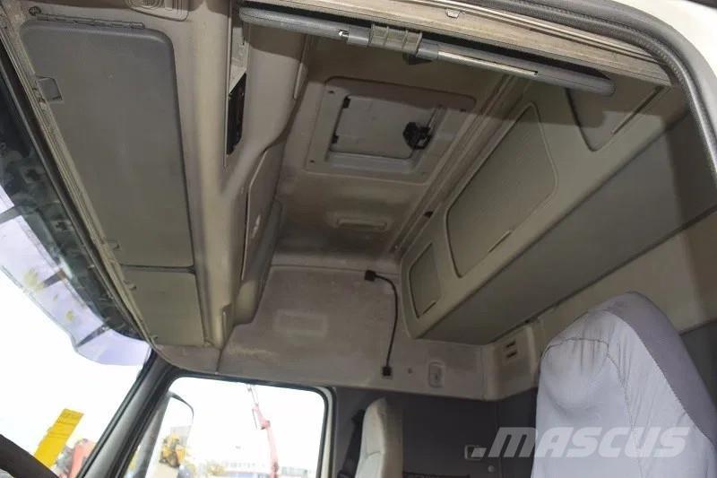 Volvo FH 12.420 Тягачі