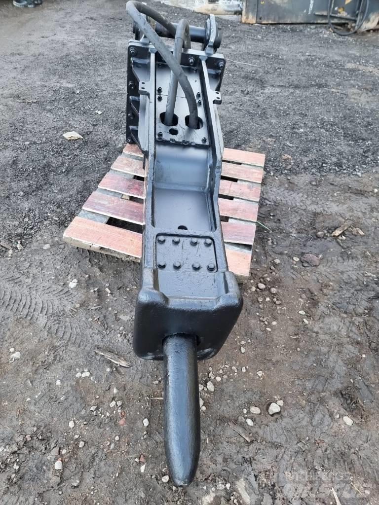 CAT FRB2250 Плуги