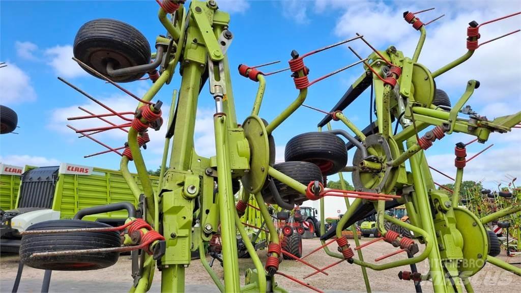 CLAAS Volto 900 Граблі і сінозворушувачі