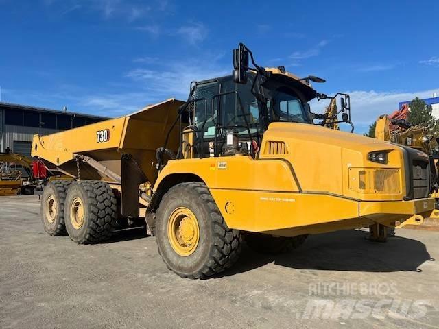 CAT 730 Зчленовані самоскиди