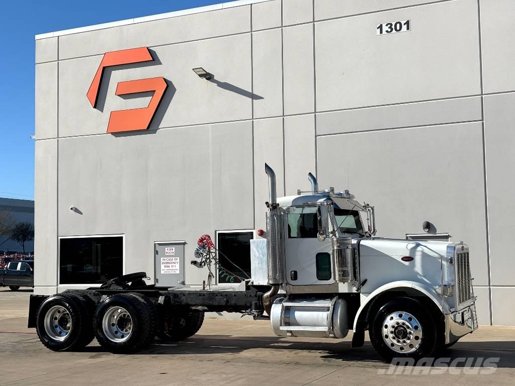 Peterbilt 379 Тягачі