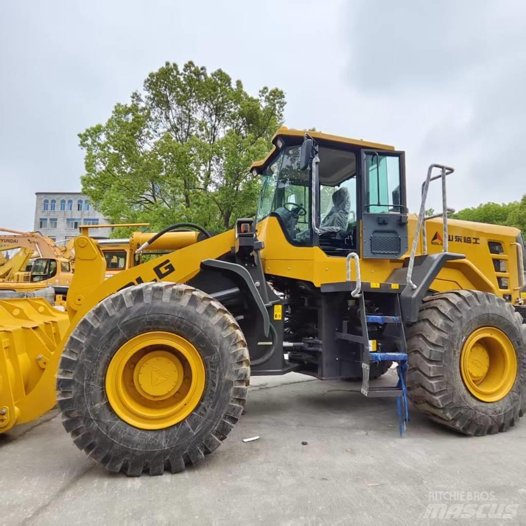 SDLG 958F Фронтальні навантажувачі