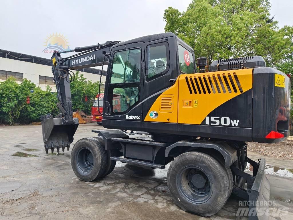 Hyundai R 150 W Колісні екскаватори