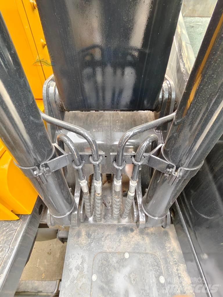 Hyundai R 150 W Колісні екскаватори