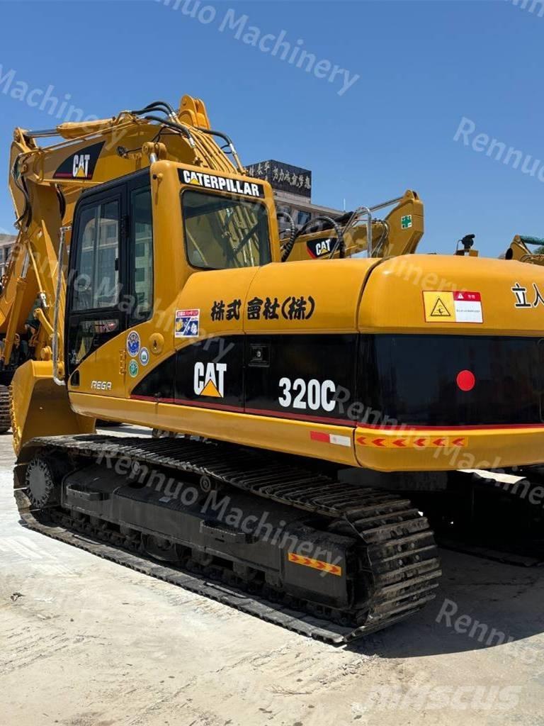 CAT 320 C Гусеничні екскаватори