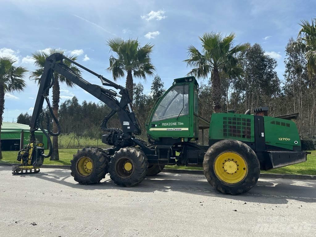 John Deere 1270 D Харвестери