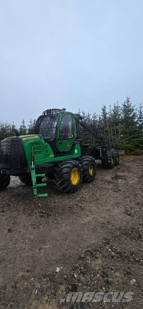 John Deere 1210 E Форвардери