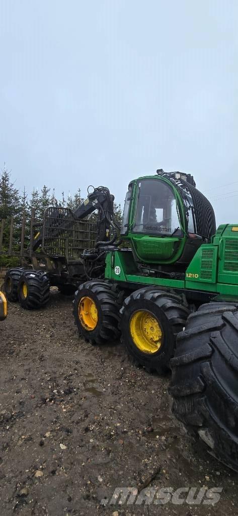 John Deere 1210 E Форвардери
