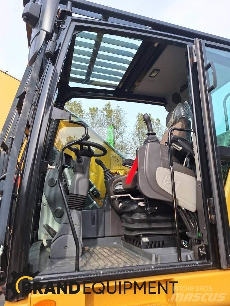 CAT MH3024 Перевантажувачі металобрухту/промислові навантажувачі