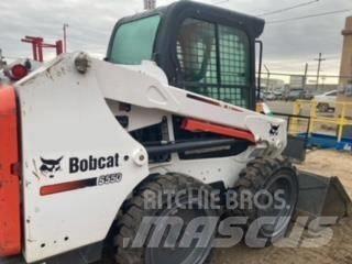 Bobcat S550 Міні-навантажувачі