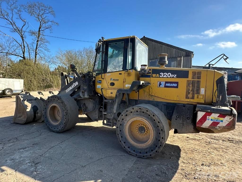 Komatsu WA 320 PZ-6 Фронтальні навантажувачі