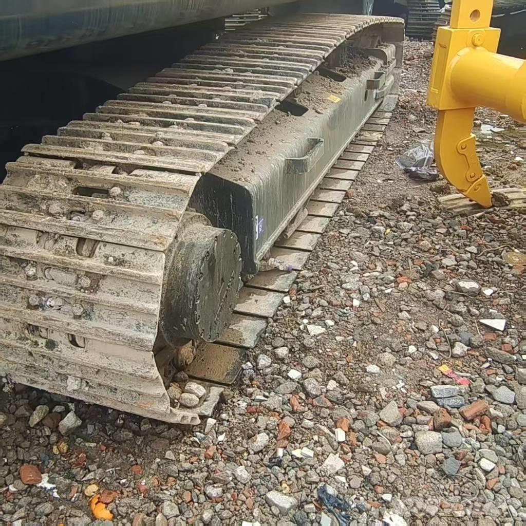 Hyundai 305LC-9T Гусеничні екскаватори