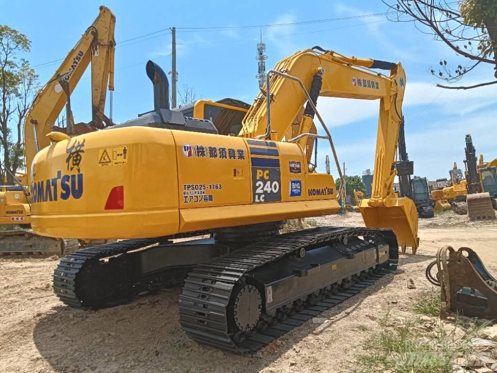 Komatsu PC 240 LC Гусеничні екскаватори